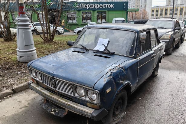 Управа района: Разыскивается владелец синего ВАЗа