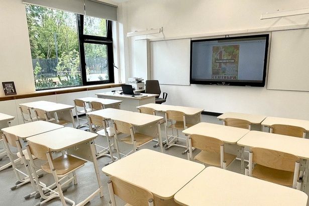 Заммэра Ракова: В 2024 году начнется реконструкция 50 школ Москвы