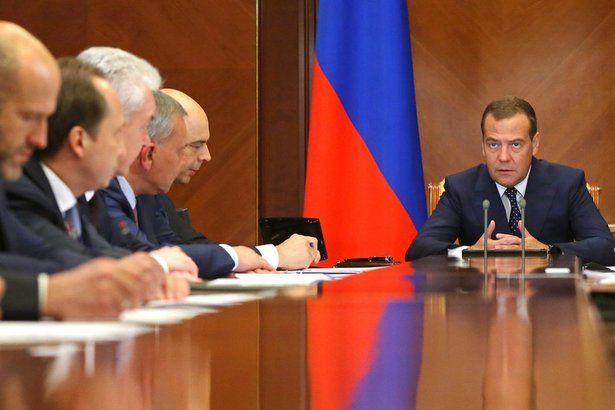К 2024 году бумажные российские паспорта могут заменить электронными документами