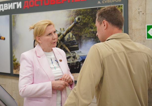Наталия Метлина отметила высокий уровень организации работы пункта отбора контрактников