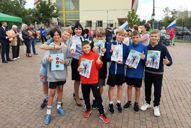 Взрослым и детям напомнили о ПДД на «Фестивале безопасности»