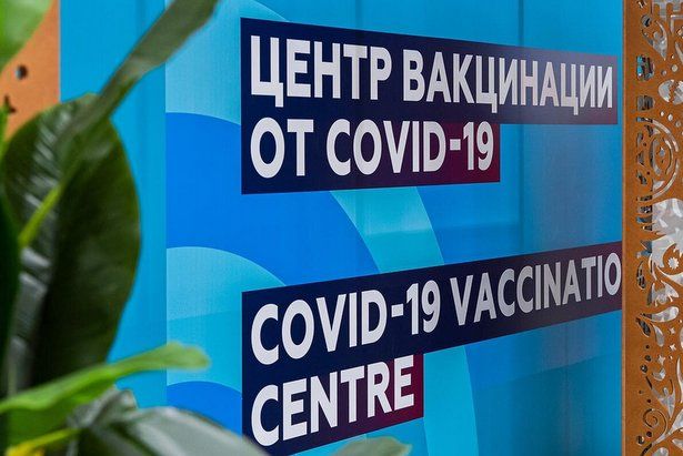 Бороться с ковидом возможно только массовой вакцинацией – Собянин