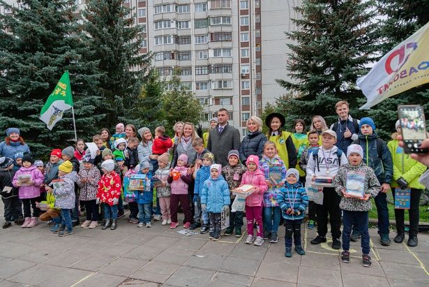 Жители повеселились на осеннем велофестивале в Крюково