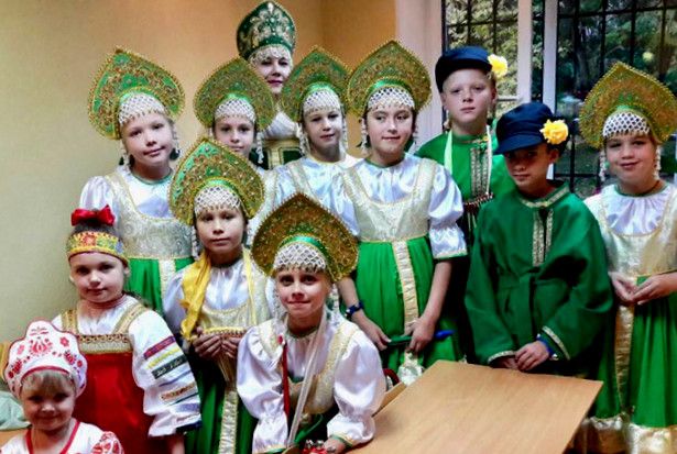 «Нотный зонтик» спел в воскресной школе