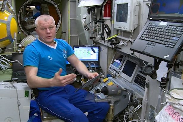 Находящийся на орбите космонавт Новицкий подал заявку на участие в онлайн- голосовании