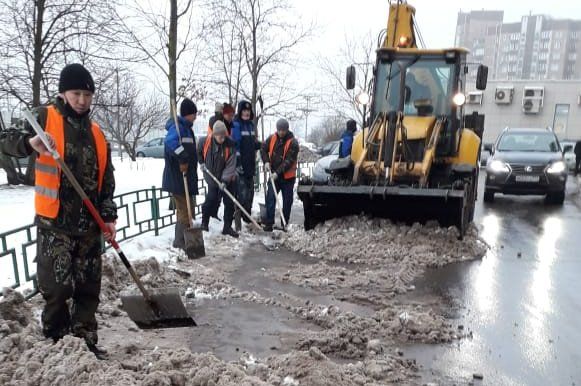 В Крюково организована регулярная уборка снега
