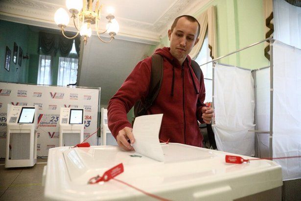 Народный артист РФ Владимир Машков проголосовал онлайн на выборах мэра Москвы