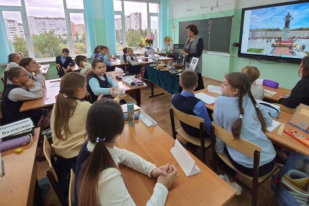 Учащиеся школы № 1150 приняли участие в интерактивной экскурсии «Война глазами детей»