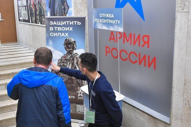 Скрипач Петр Лундстрем отметил отлаженную работу пункта отбора контрактников