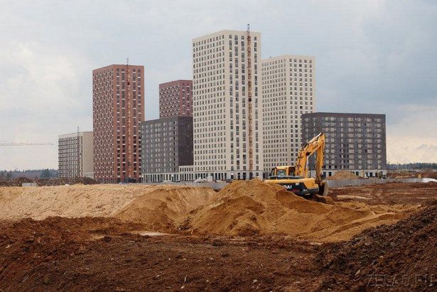 Жилые дома и дорога строятся на территории ЦИЭ