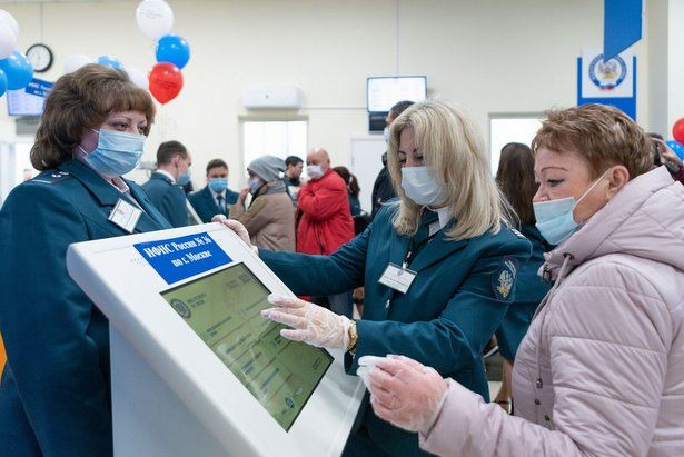 Депутат Мосгордумы Николаева и эксперт ОНФ Буцкая рассказали москвичам о налоговых вычетах