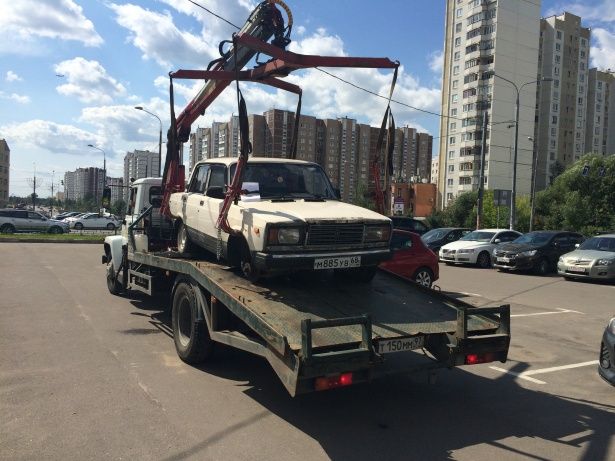 Белые «жигули» признали БРТС и вывезли с территории Крюково