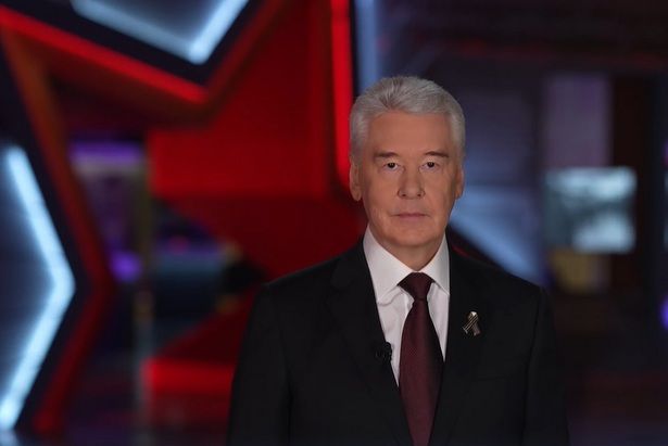Сергей Собянин поздравил ветеранов и всех жителей Москвы с Днем Победы