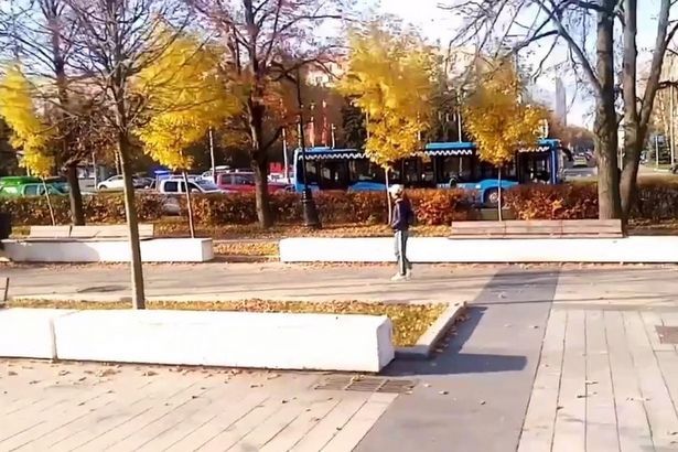 На Центральном проспекте произошло ДТП с автобусом и двумя автомобилями