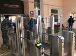 Скоро выйти без билета на «Фирсановской» и «Планерной» не получится