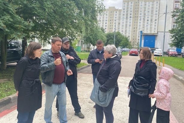 В 16 микрорайоне Зеленограда прошел традиционный обход территории