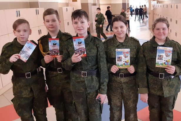 Пожарные провели открытые уроки в школе района Крюково