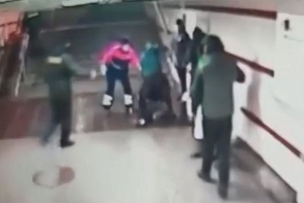 Устроивших драку в подземном переходе задержали благодаря камерам видеонаблюдения