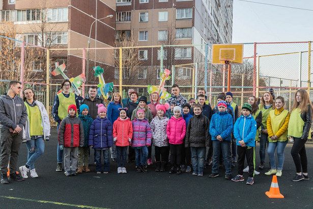 В Крюково День космонавтики отметили акцией "Чистое небо - детям!"