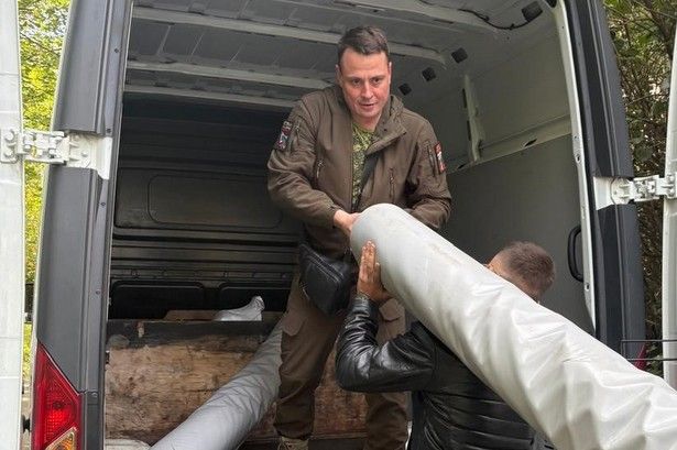 «ЛетитеБабочки» отправили в зону СВО средства маскировки и оборудование для госпиталя