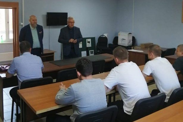 Ветераны ОВД дали напутствие стажерам