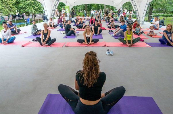 Москвичей приглашают провести «Спортивные выходные» в городских парках