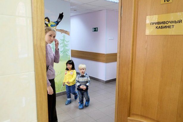 В электронной медкарте открыли доступ к прививкам детей