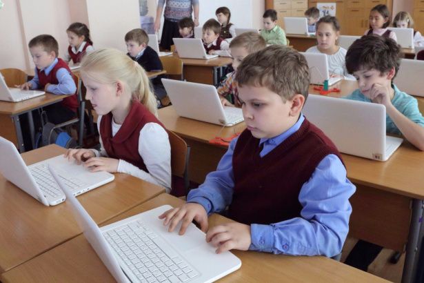 Во все классы столичных школ придет wi-fi в 2019 году