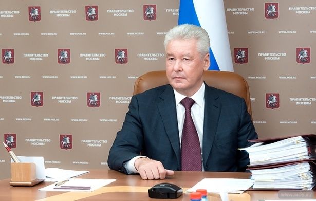 По решению правительства Москвы, доходы от парковок пойдут на благоустройство районов
