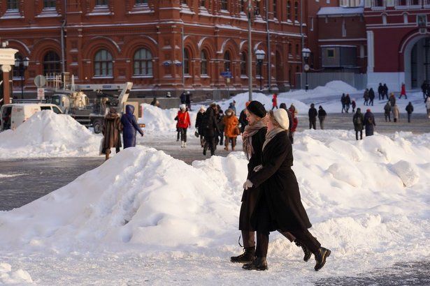 Снижение заболеваемости и вакцинация позволяют смягчить ограничения - Собянин