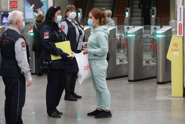 В столице усилят контроль масочно-перчаточного режима