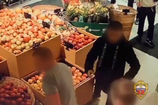 Драка между охранником и посетителем ТЦ закончилась госпитализацией и уголовным делом