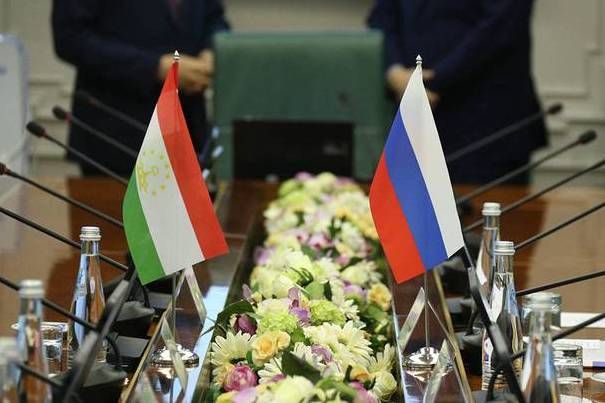 В таджикской диаспоре поддержали решение о привлечении иностранцев к военной службе