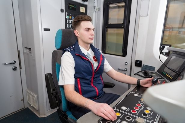 Московский метрополитен приглашает на работу
