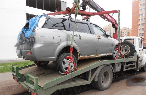 С территории Крюково вывезли очередной «автохлам»
