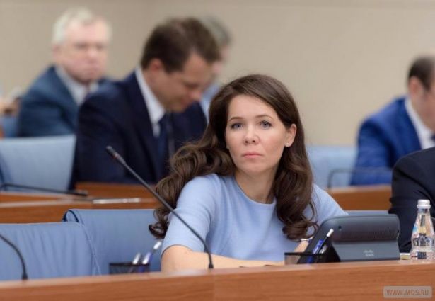 Анастасия Ракова: С начала года уже более 10 тысяч единиц оборудования поставлено в городские медицинские организации