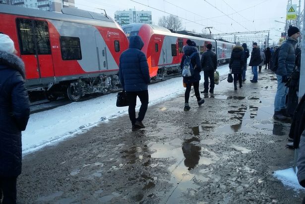 В вечерний час пик на участке Крюково — Москва добавятся еще 3 «Ласточки»