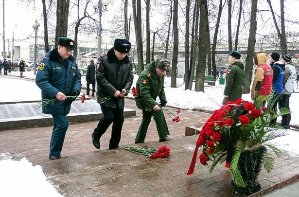 Руководство окружного УВД приняло участие в торжественных мероприятиях Зеленограда
