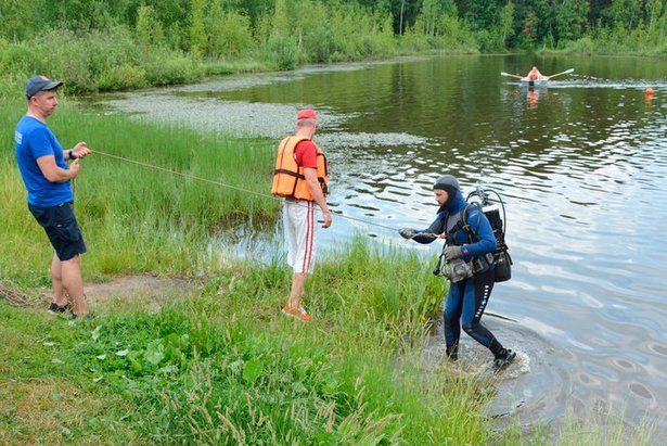 Чистоту дна зеленоградских водоёмов проверили специалисты