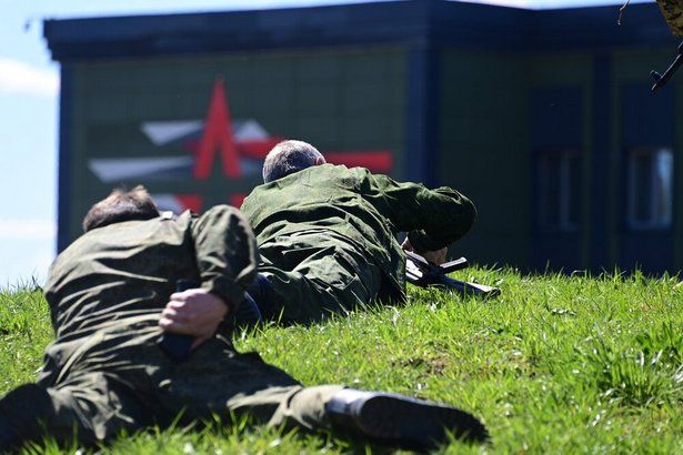 Будущие контрактники назвали защиту Родины главной целью и мотивацией своего решения
