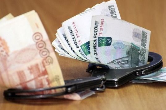 Депутаты Госдумы предлагают ужесточить наказание чиновников за получение взятки