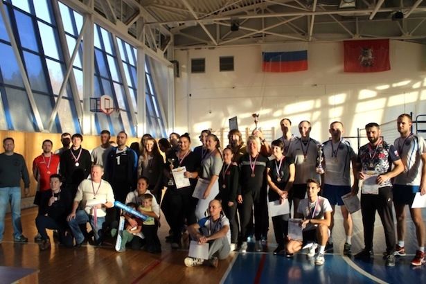 Волейболисты и волейболистки района Крюково взяли серебро окружной Спартакиады