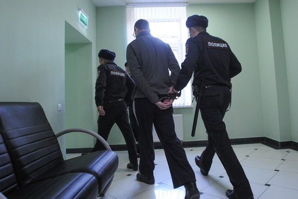 Нападения на школы предложили приравнять к терроризму
