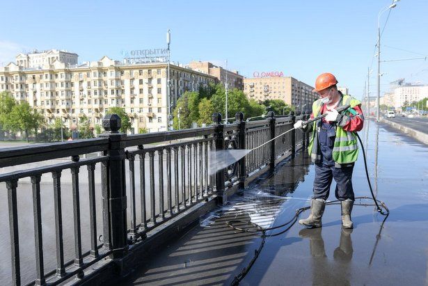 Депутат МГД отметил оперативное реагирование коммунальных служб столицы по запросам горожан