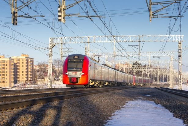 Более 10 000 человек уже воспользовались «Картой провожающего» на Ленинградском направлении