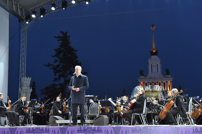 Сергей Собянин, фонтаны