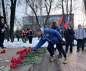 Зеленоградцы возложили цветы к мемориалам