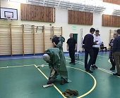 В школе №2045 провели военизированную эстафету для десятиклассников