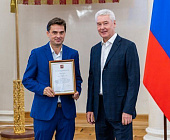 Собянин наградил спортсменов - чемпионов мира по пляжному футболу
