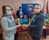 Муниципальные депутаты собрали игрушки для больных детей